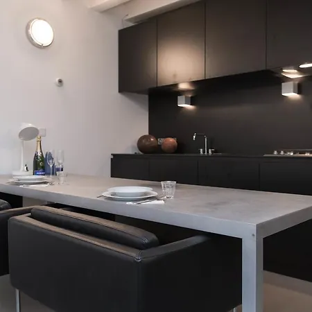 Apartament Canal Design